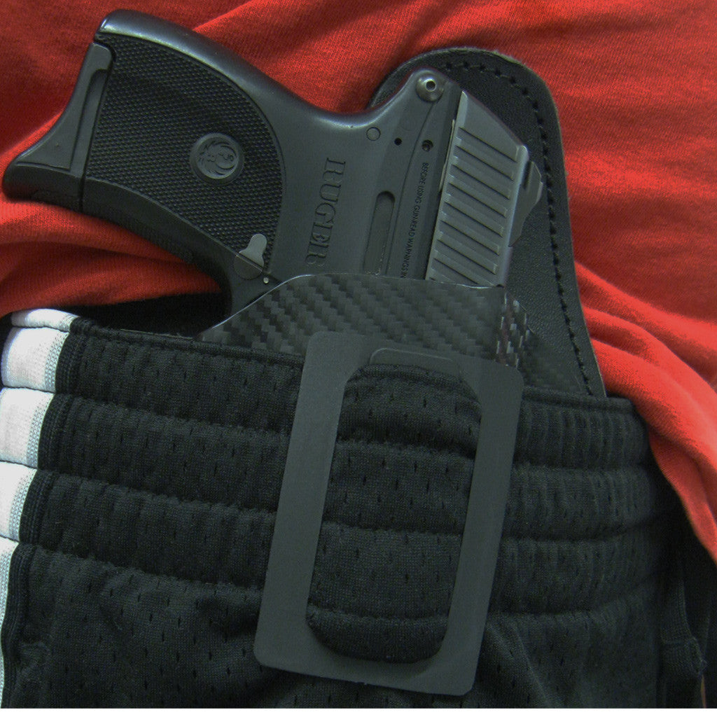 S&W CSX Quick Ship - Cloud Tuck Belt-Less 2.0 Holster in Black - Right –  Ultimate Holsters